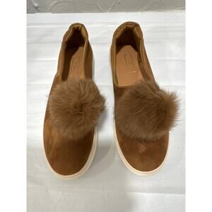Yoki Brown Suede Pom-Pom Flats - Women's Size 8
